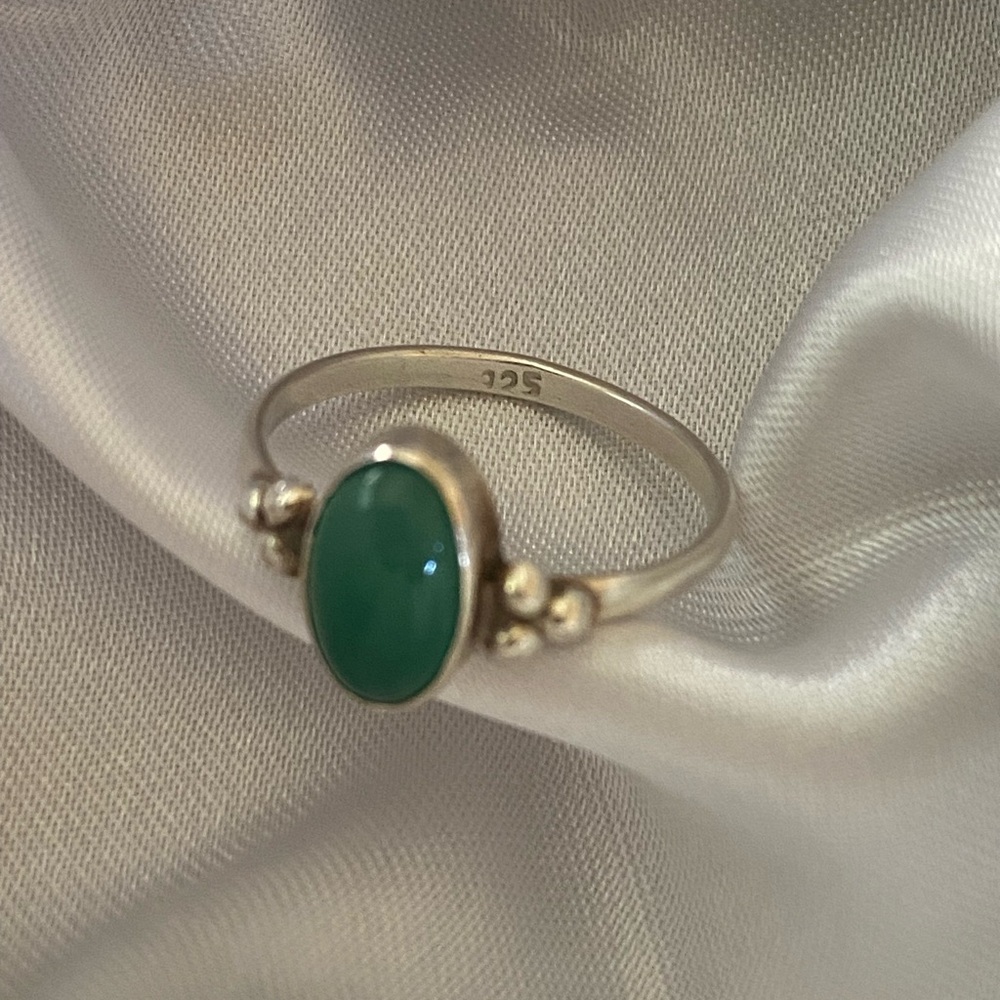 Green Gemstone Ring - image 4